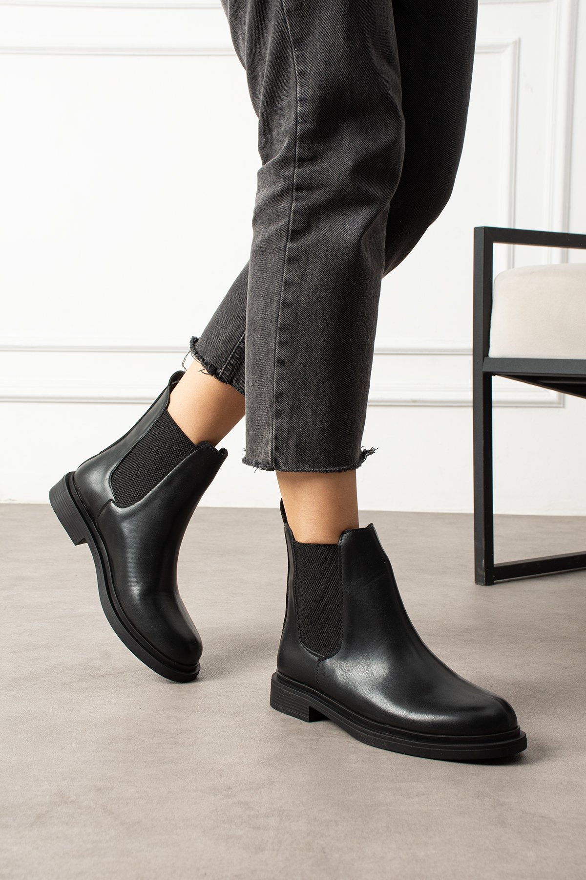 Kadın Yan Lastikli Düz Taban Chelsea Bot - Görsel 4